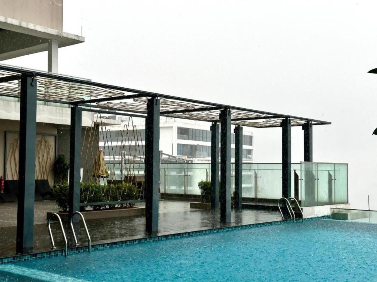 קואלה לומפור The Manor Klcc Serviced Apartment מראה חיצוני תמונה