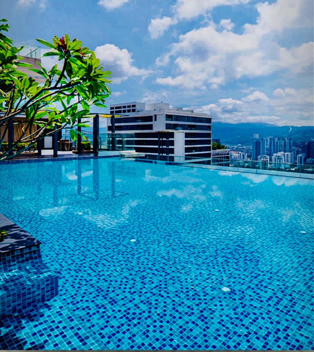 קואלה לומפור The Manor Klcc Serviced Apartment מראה חיצוני תמונה