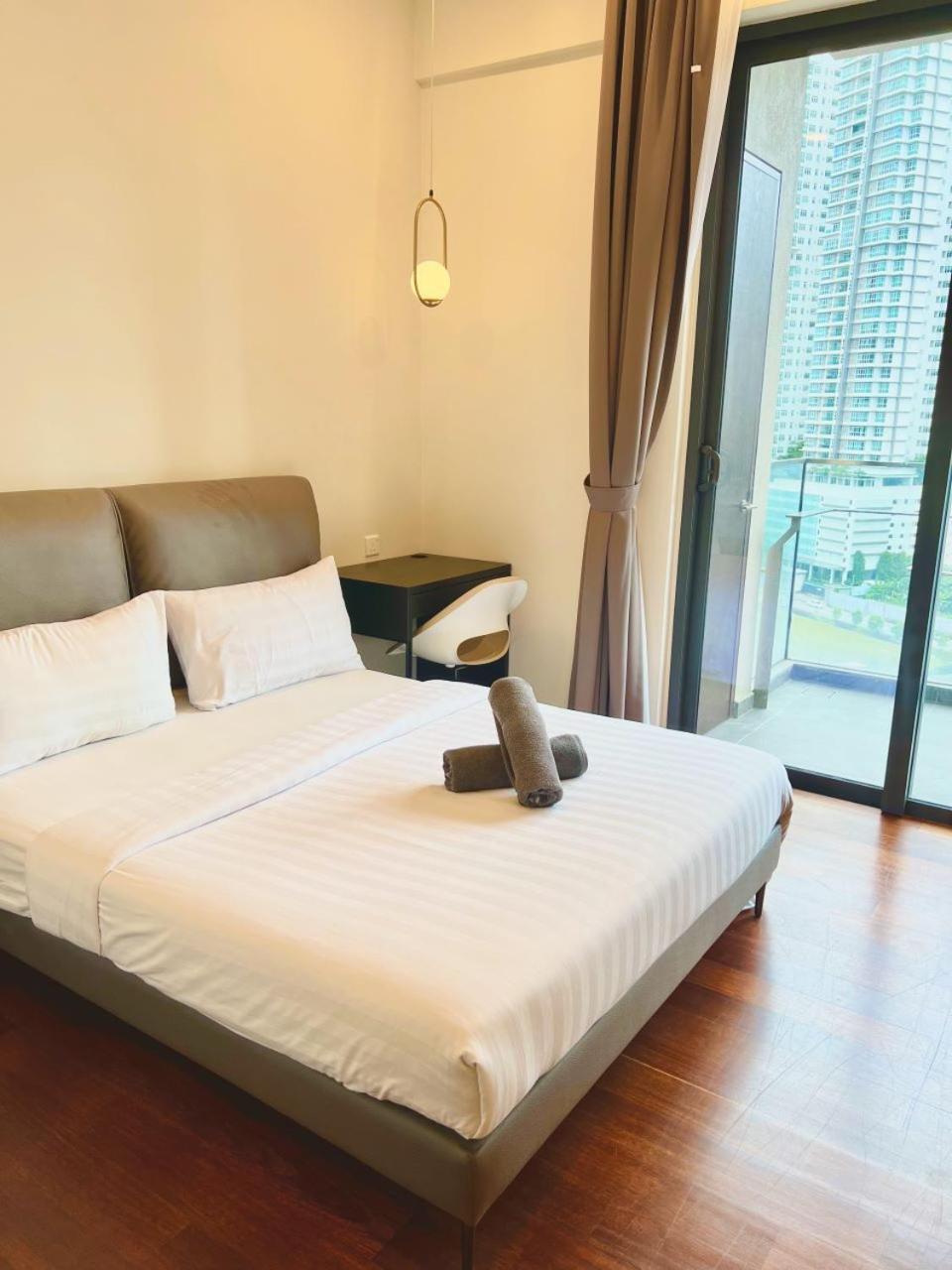 קואלה לומפור The Manor Klcc Serviced Apartment מראה חיצוני תמונה