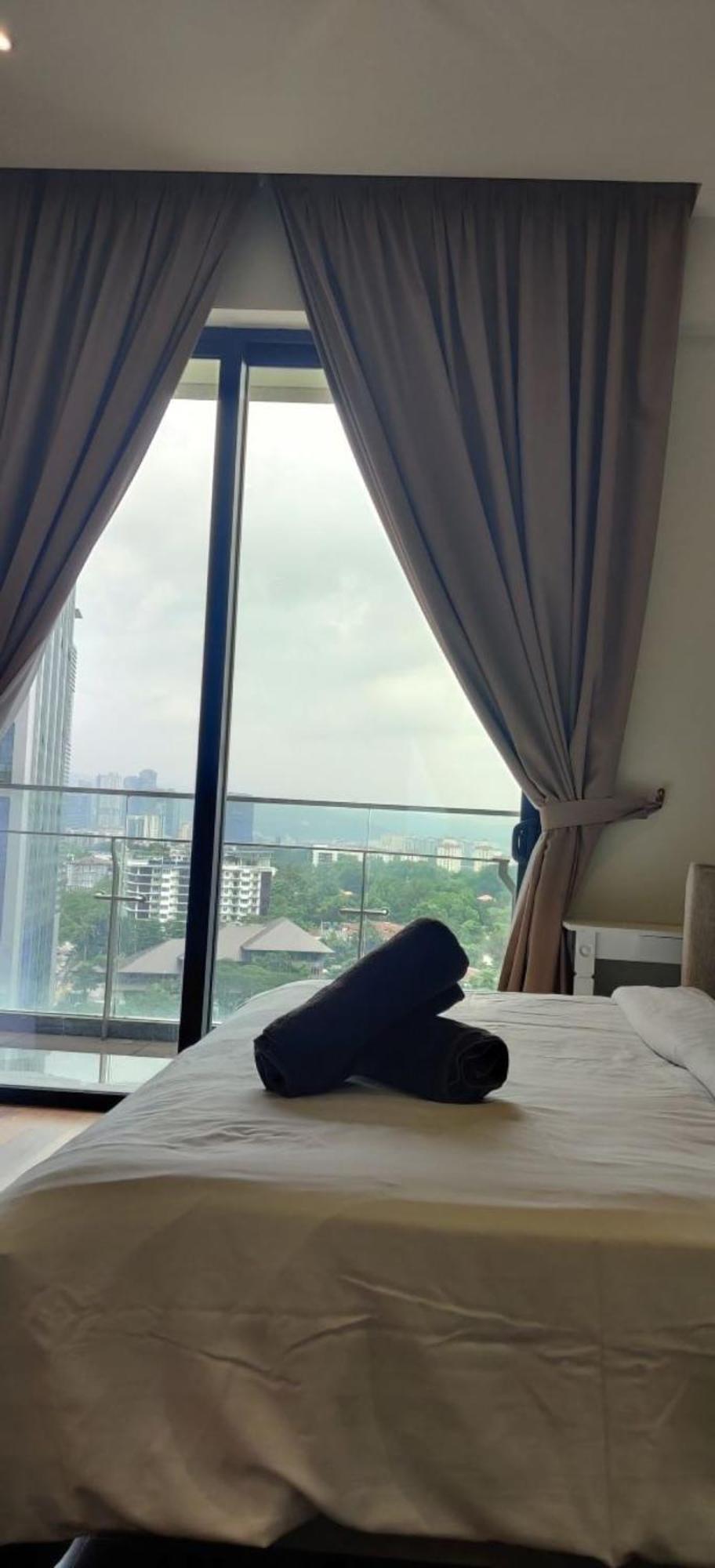 קואלה לומפור The Manor Klcc Serviced Apartment מראה חיצוני תמונה
